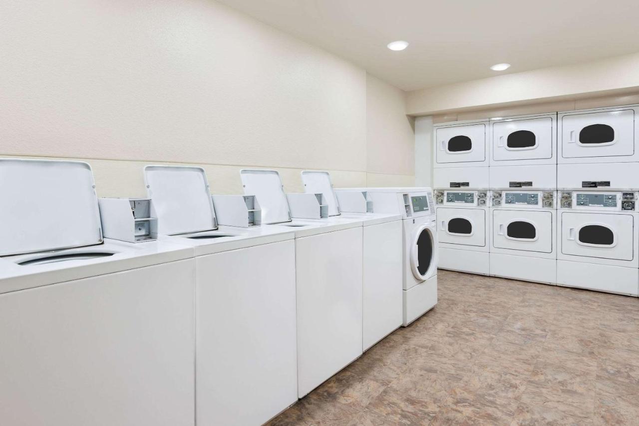 Woodspring Suites Чатануга Екстериор снимка